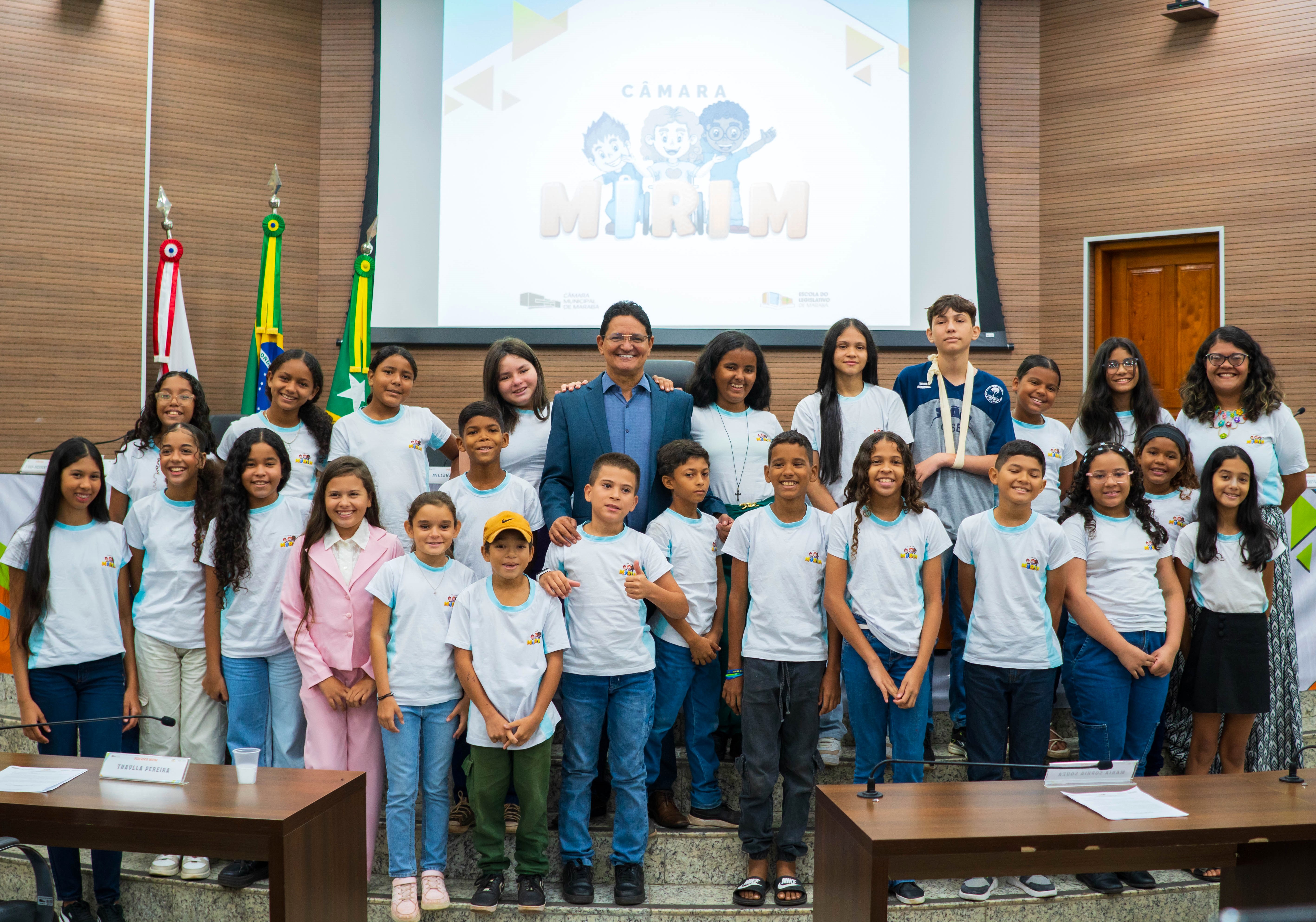 Câmara Mirim 2025 promove sua 1ª Sessão Ordinária