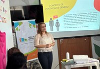 Diálogo e conscientização marcam encontro com mulheres do grupo Territórios Educativos