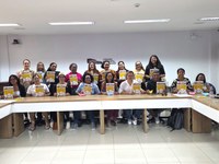 Elmar capacita educadores para o Projeto Lei Maria da Penha em Miúdos
