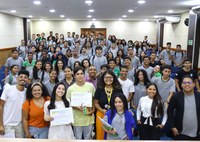 Roda de conversa marca o Dia Nacional da Juventude