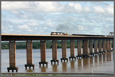 Ponte sobre o Rio Tocantins