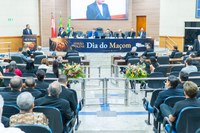 Câmara celebra tradição e compromisso social da Maçonaria