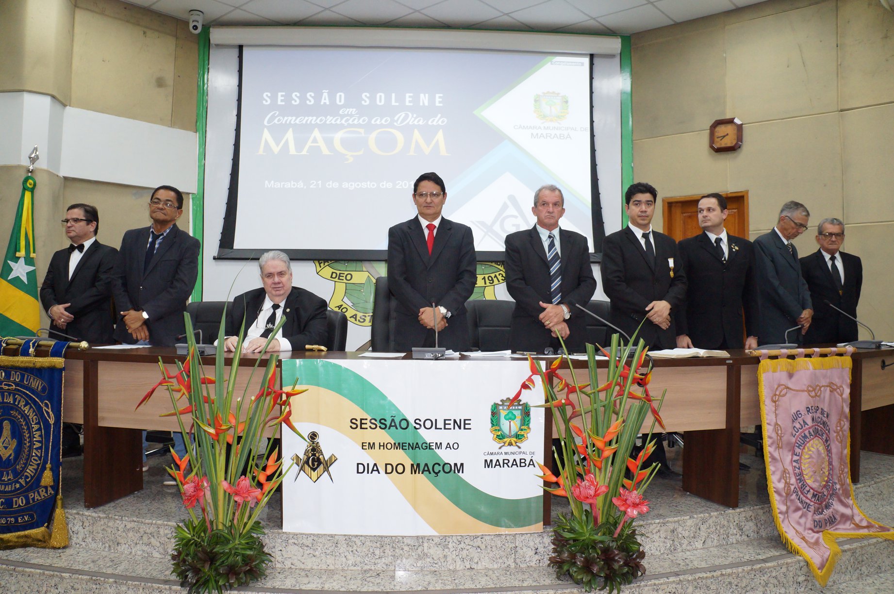 Câmara entrega honrarias em homenagem ao Dia do Maçom