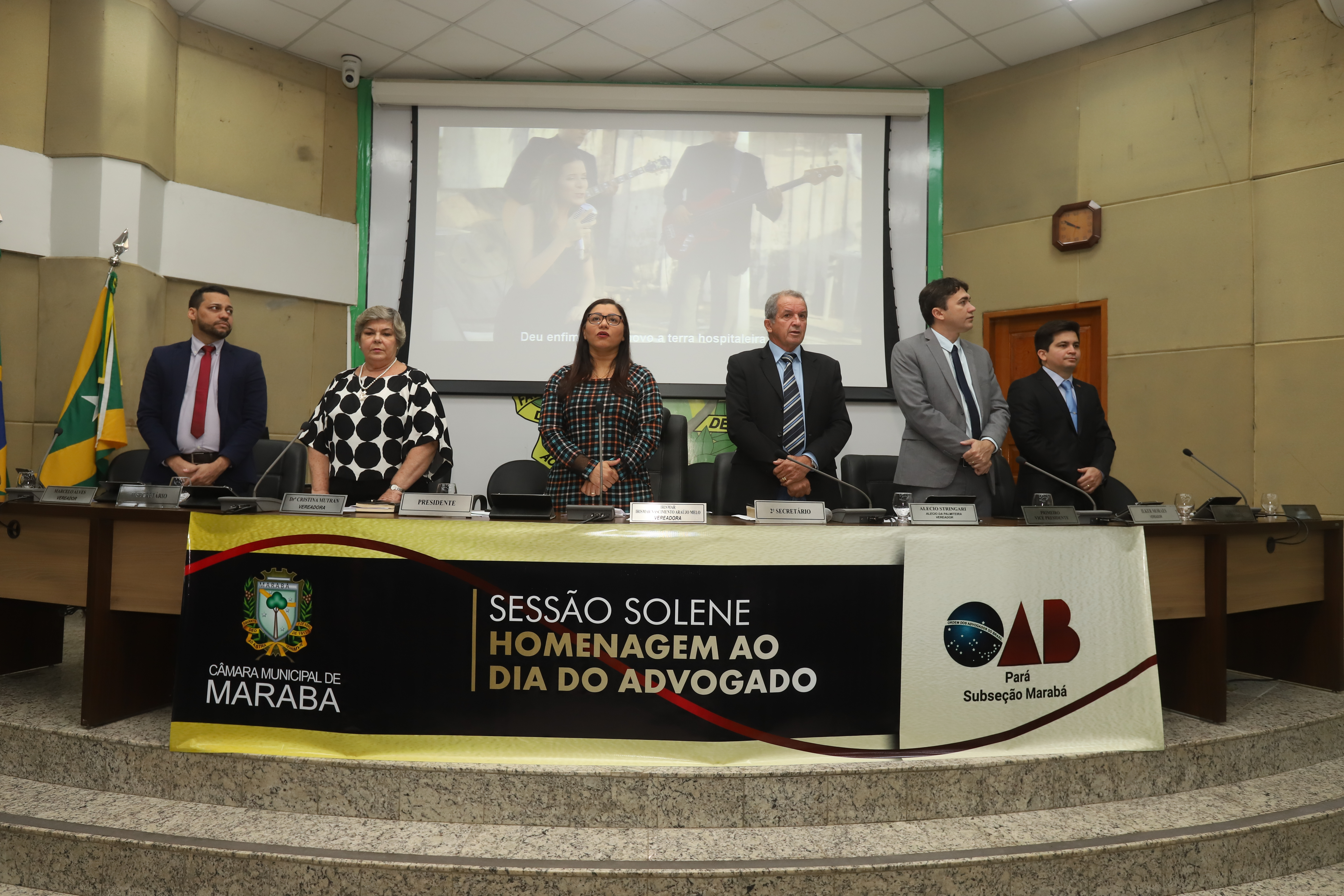 Câmara presta homenagem para 19 advogados da Comarca de Marabá