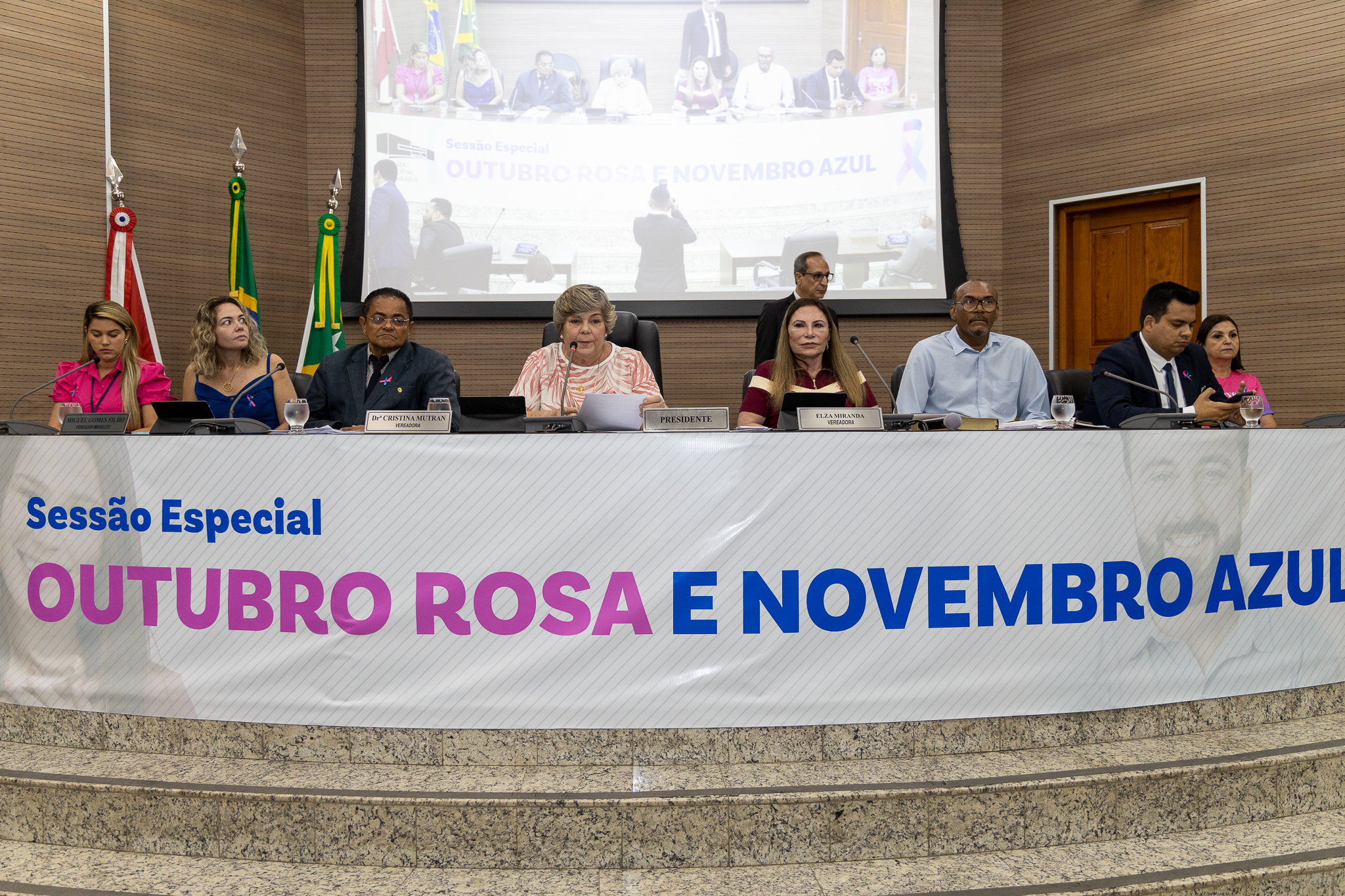 Câmara realiza sessão especial do Outubro Rosa e Novembro Azul