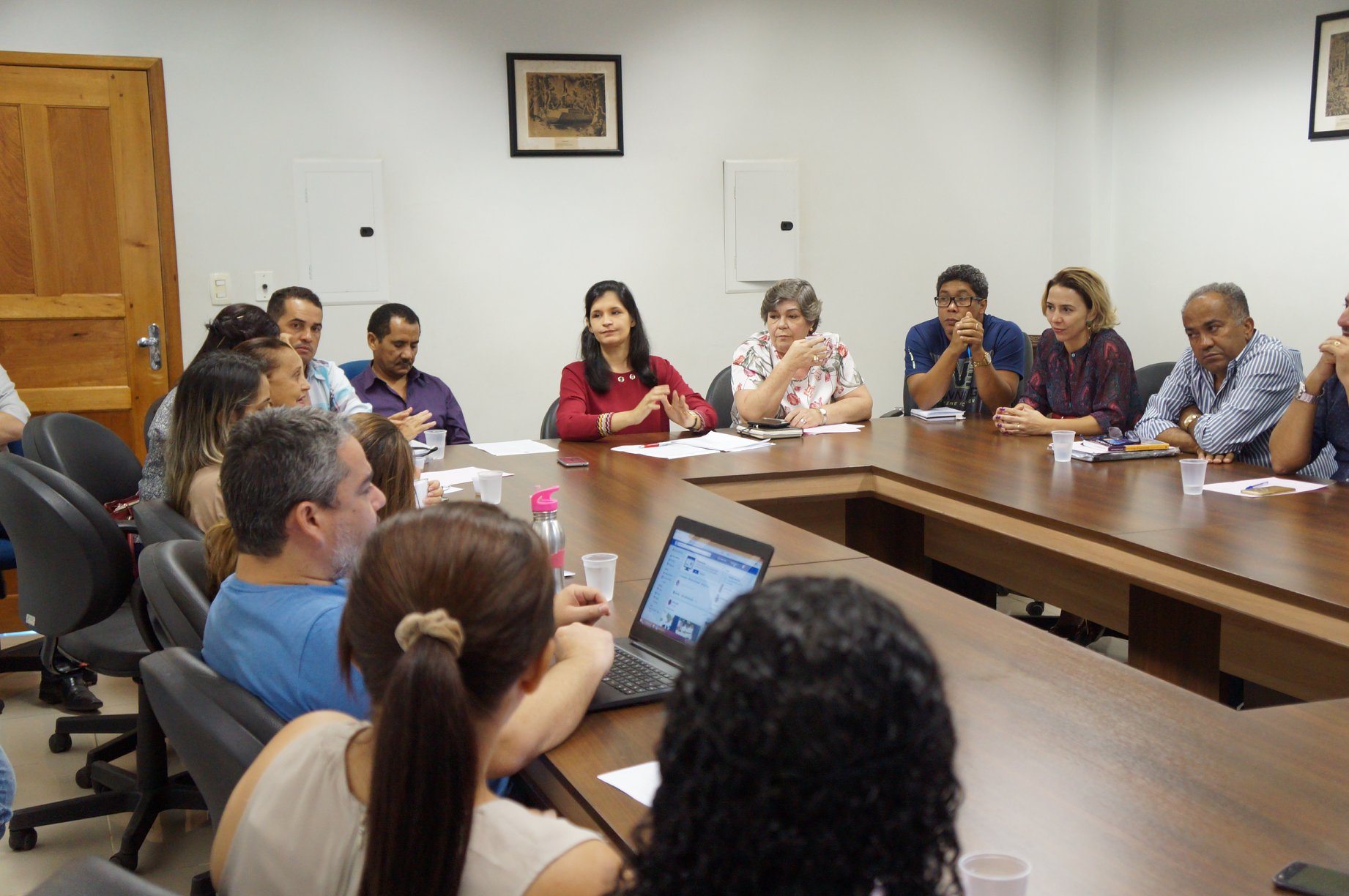 Comissão da Mulher coordena nova reunião sobre gravidez na adolescência