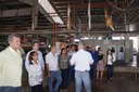 Comissão municipal visita instalações do curtume JBS couros