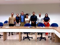 Crise no atendimento ao autismo domina reunião na Câmara