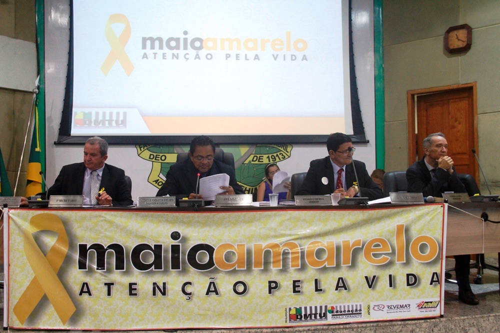 DMTU apresenta campanha Maio Amarelo no Plenário da Câmara