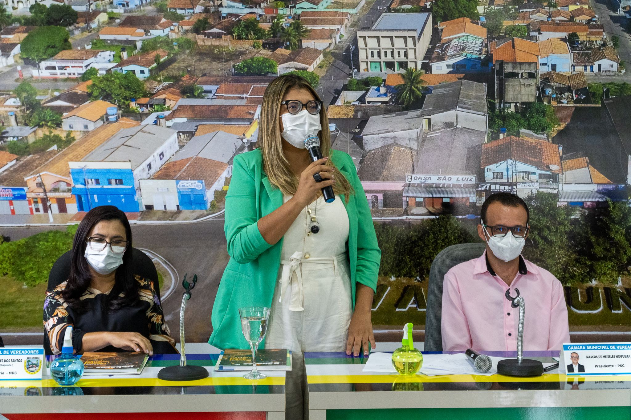 Elmar participa de implantação da Escola de Legislativo de Nova Ipixuna