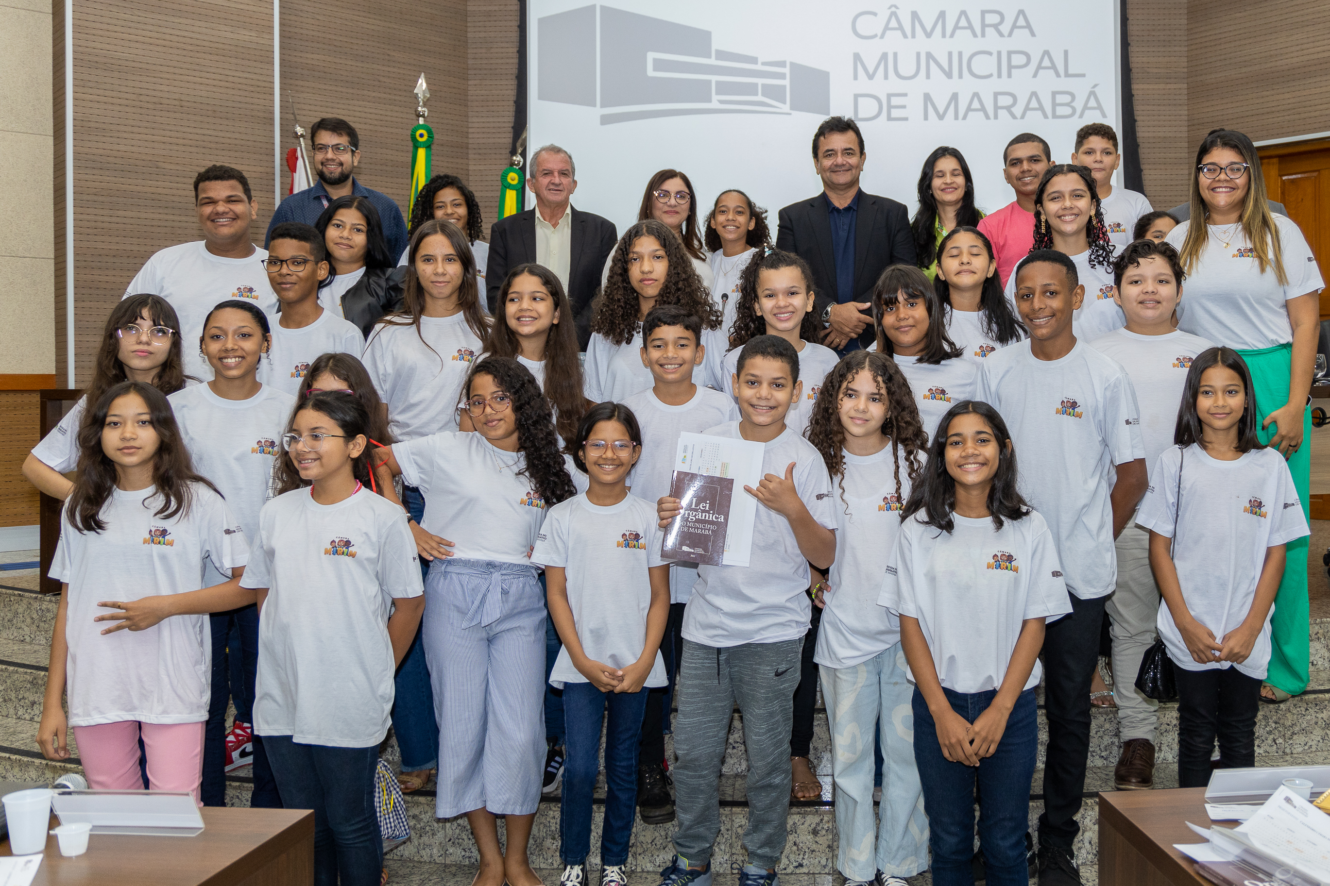 Elmar realiza 1ª sessão ordinária do Câmara Mirim 2023