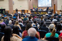 Em sessão do Dia da Bíblia, 19 personalidades são homenageadas
