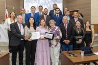 Em sessão solene, Câmara de Marabá homenageia 20 mulheres