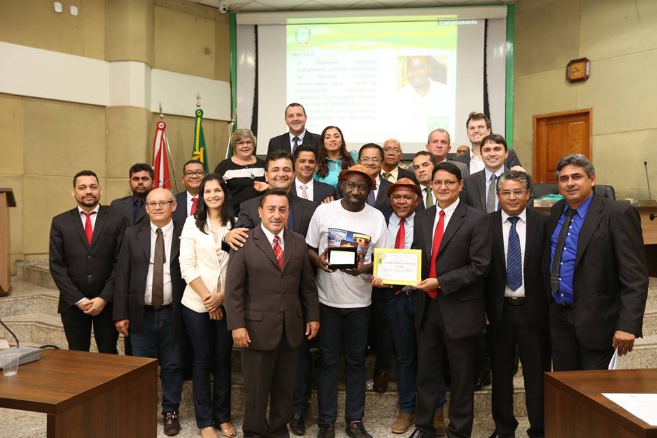 Em Sessão Solene, Câmara entrega comenda para 21 personalidades