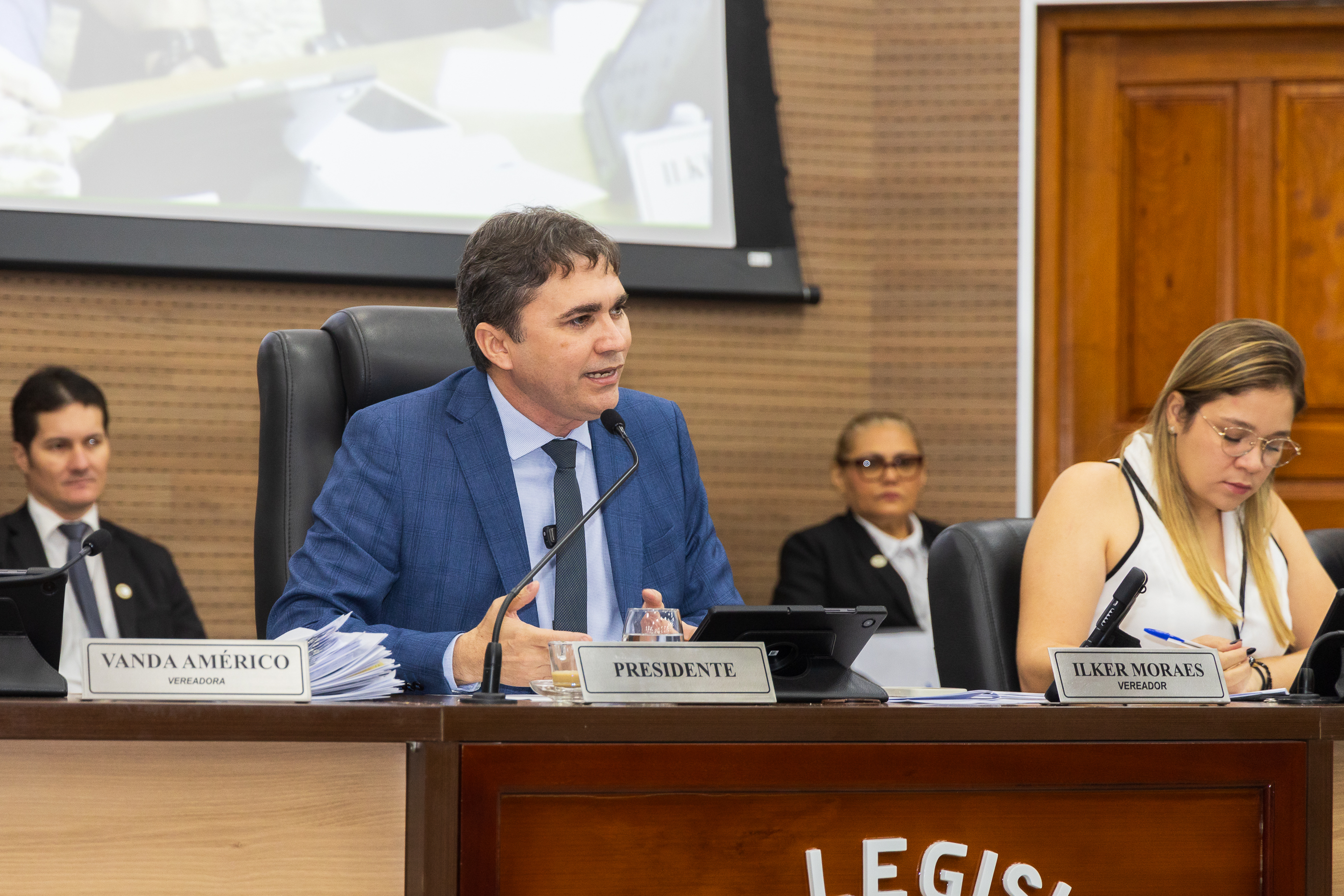 Ilker Moraes propõe pontos de apoio para motoristas de aplicativos