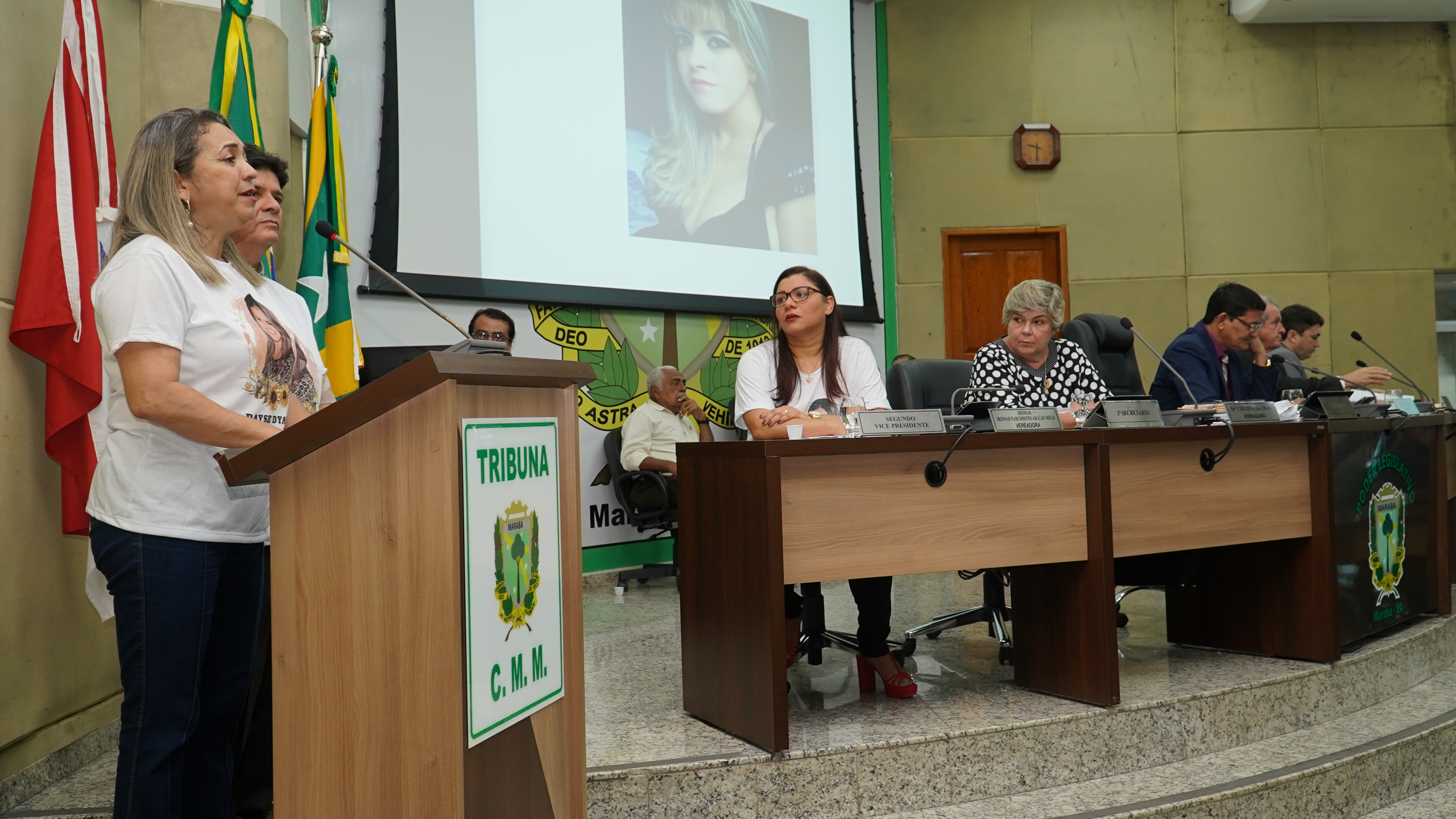 Mãe de Dayse pede engajamento dos vereadores contra feminicídio