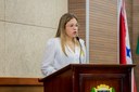 Maiana Stringari solicita asfalto para Vila Maravilha