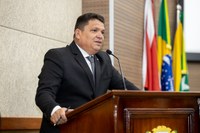 Marcos Andrade pede construção de NEI na Folha 29