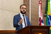 Miterran Feitosa apresenta projeto para município contratar ONGs
