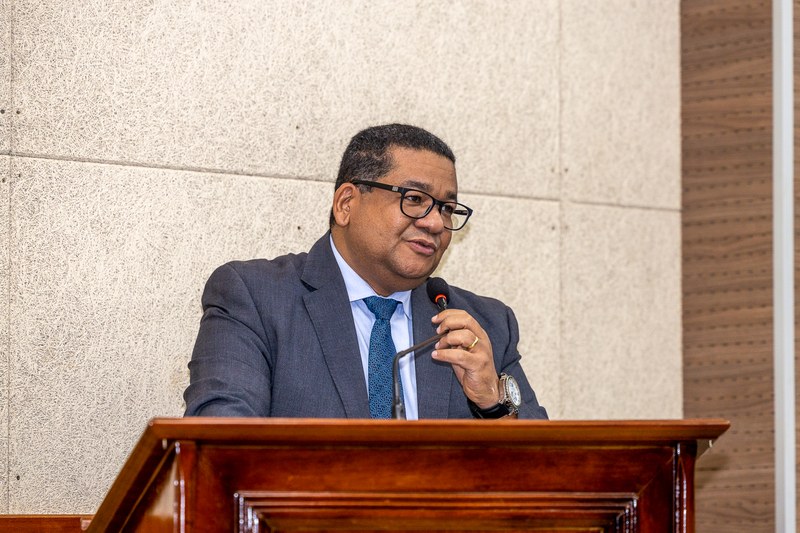 Pastor Ronisteu apresenta projeto para combater trabalho degradante em Marabá