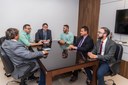 Presidente da Câmara recebe representantes da Vale