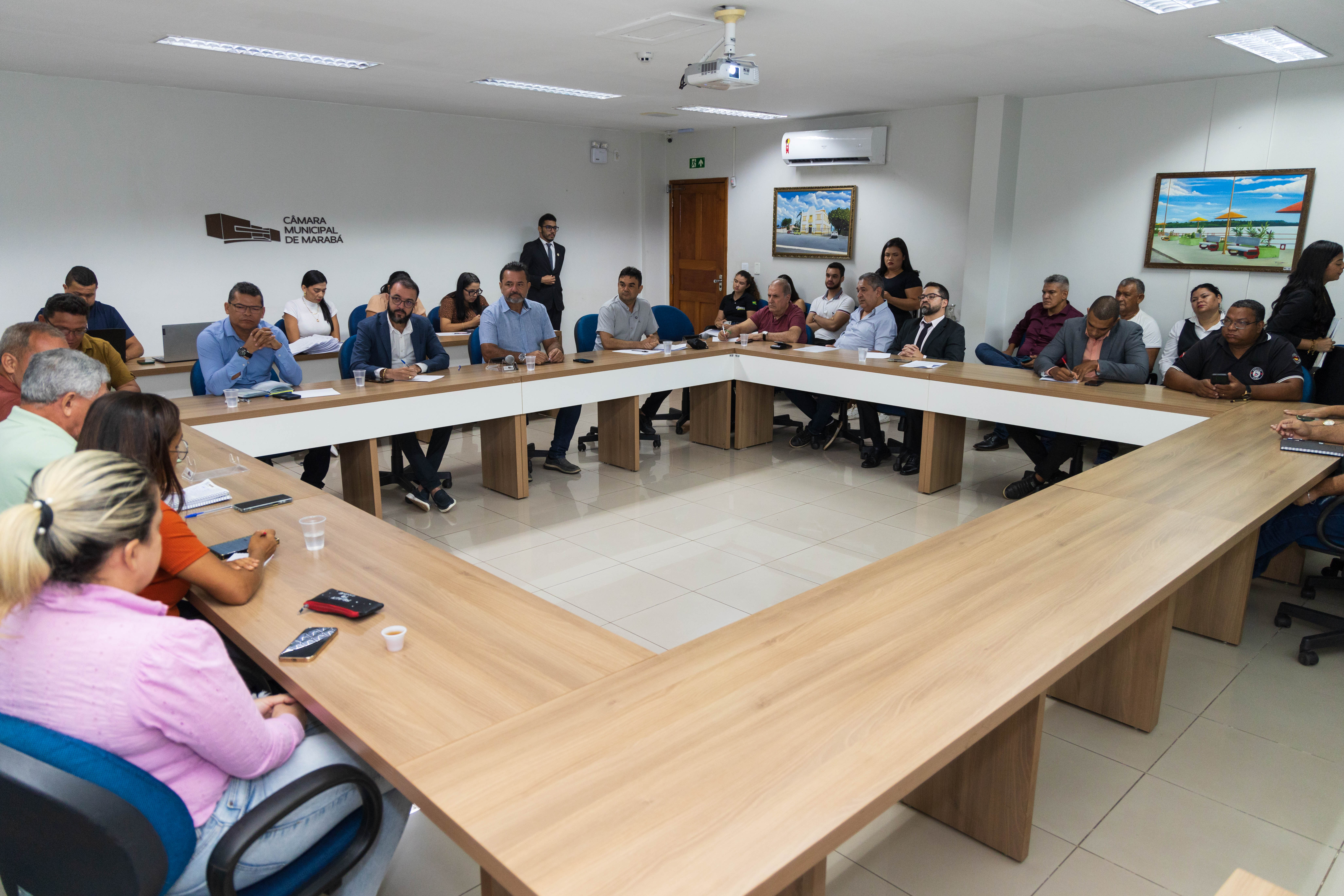 𝗦𝗲𝗿𝘃𝗶𝗱𝗼𝗿𝗲𝘀 𝗲 𝘃𝗲𝗿𝗲𝗮𝗱𝗼𝗿𝗲𝘀 𝗱𝗶𝘀𝗰𝘂𝘁𝗲𝗺 𝗶𝗺𝗽𝗮𝘀𝘀𝗲 𝘀𝗼𝗯𝗿𝗲 𝗰𝗮́𝗹𝗰𝘂𝗹𝗼 𝗱𝗼 𝗔𝗧𝗦 𝗲𝗺 𝗠𝗮𝗿𝗮𝗯𝗮́