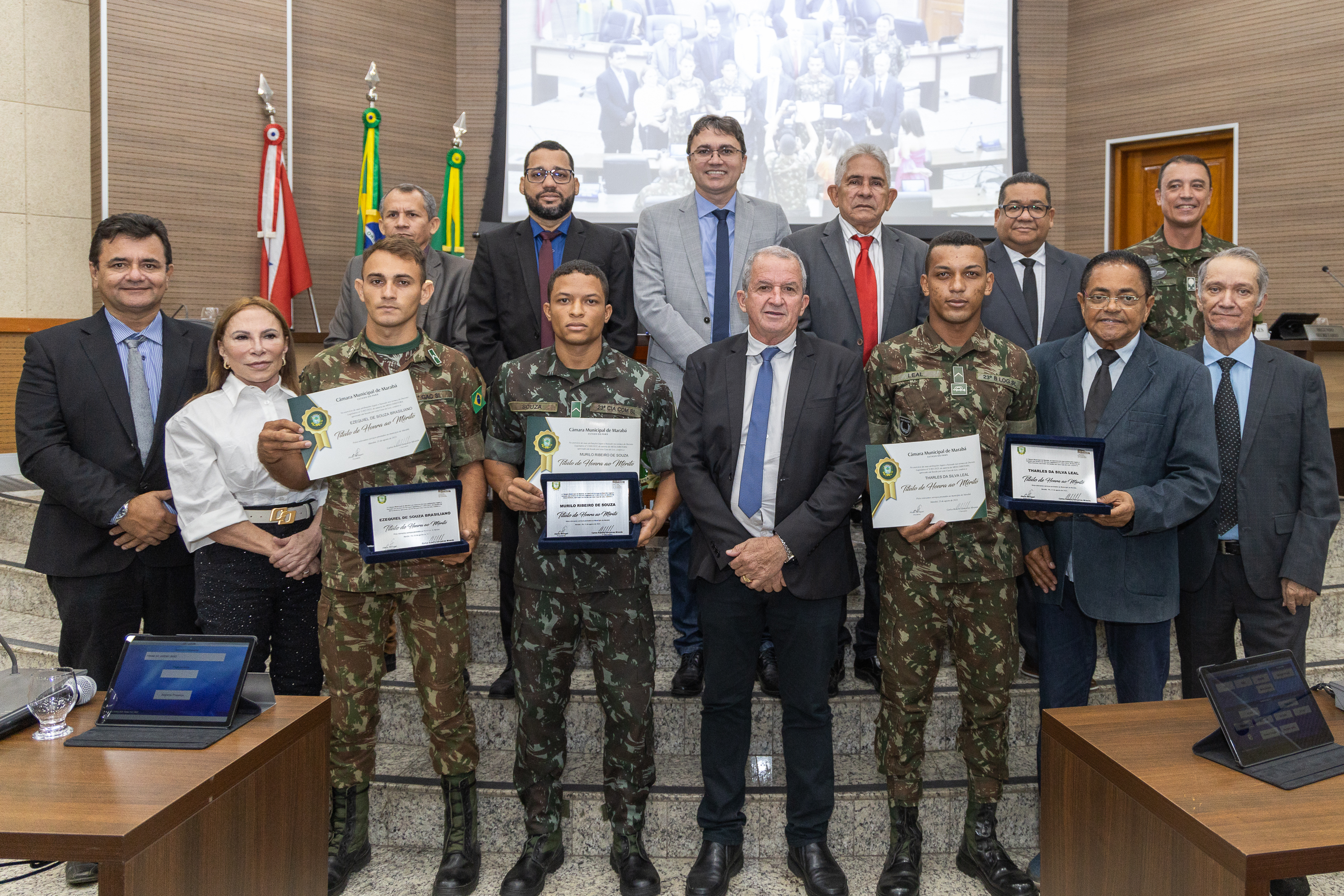 Três militares do EB são homenageados pelo Dia do Soldado