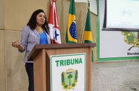 Vereadora Toinha critica Terceirização