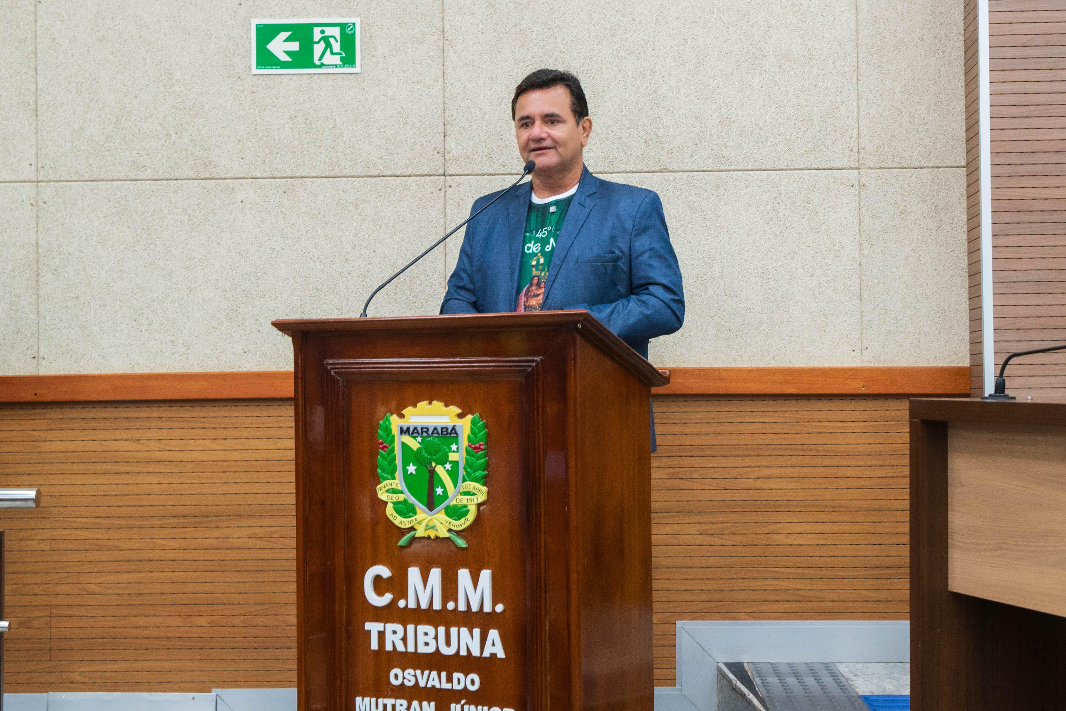 Vereadores cobram retomada de atendimento terapêutico a crianças com TEA