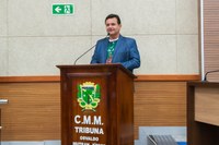 Vereadores cobram retomada de atendimento terapêutico a crianças com TEA