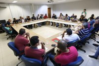 Vereadores recebem equipe da SEMEL para discutir apoio às modalidades esportivas
